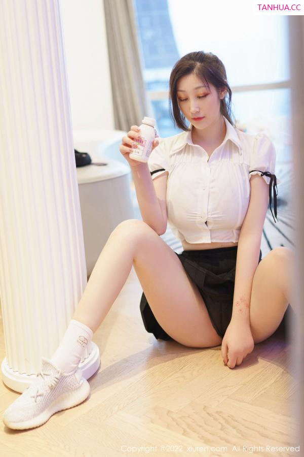 柠檬c_lemon 妲己_Toxic [XiuRen]高清写真图 2022.11.04 No.5807 妲己_Toxic 丰腴美臀第18张图片